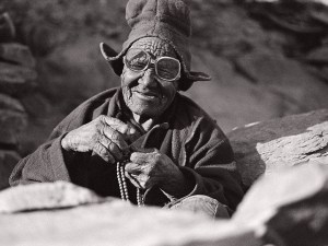 eclats-de-rire-de-padma-lamo-a-la-nonnerie-de-pichu